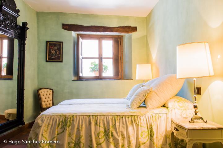 La Casa De San Gil Guest House อาเตียนซา ห้อง รูปภาพ