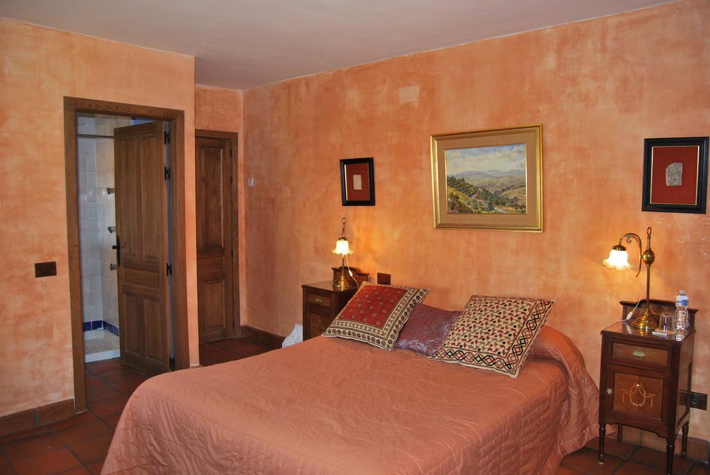 La Casa De San Gil Guest House อาเตียนซา ห้อง รูปภาพ